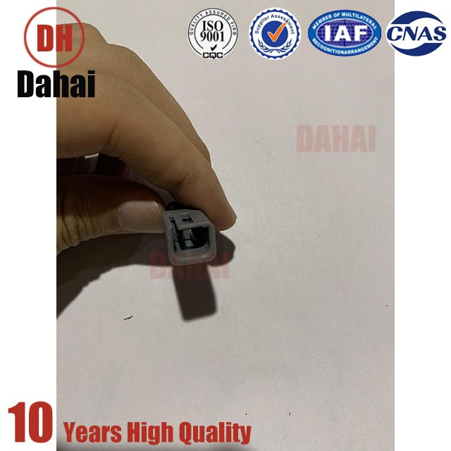 DAHAI Japan Electronic components connector 12129691