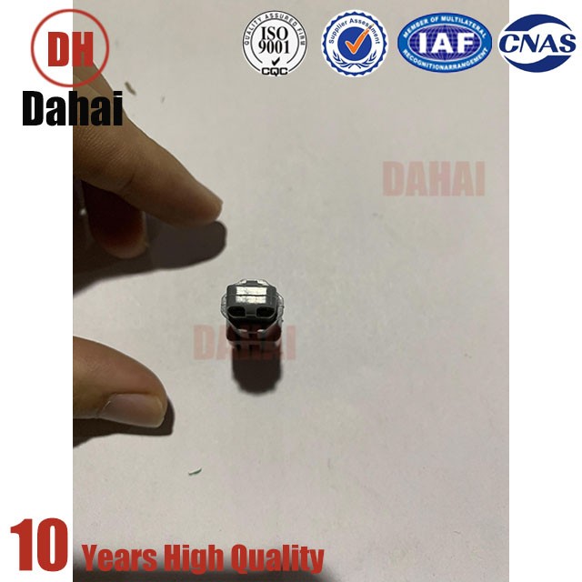 DAHAI Japan Electronic components connector 12129691