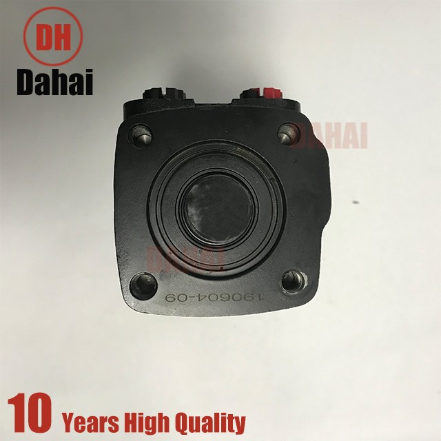 DAHAI Japan Heavy Duty Truck Parts automobile engine Steering valve assembly hydraulic motor steering valve 15252436 for TEREX
