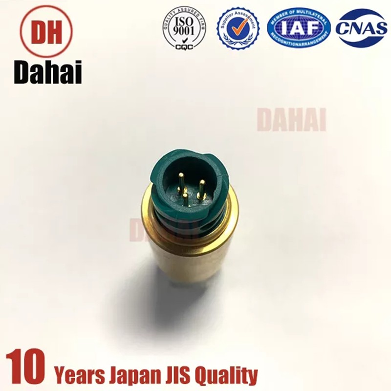 Dahai Japan Terex Parts Pressure Sensor 15300085 For TR100