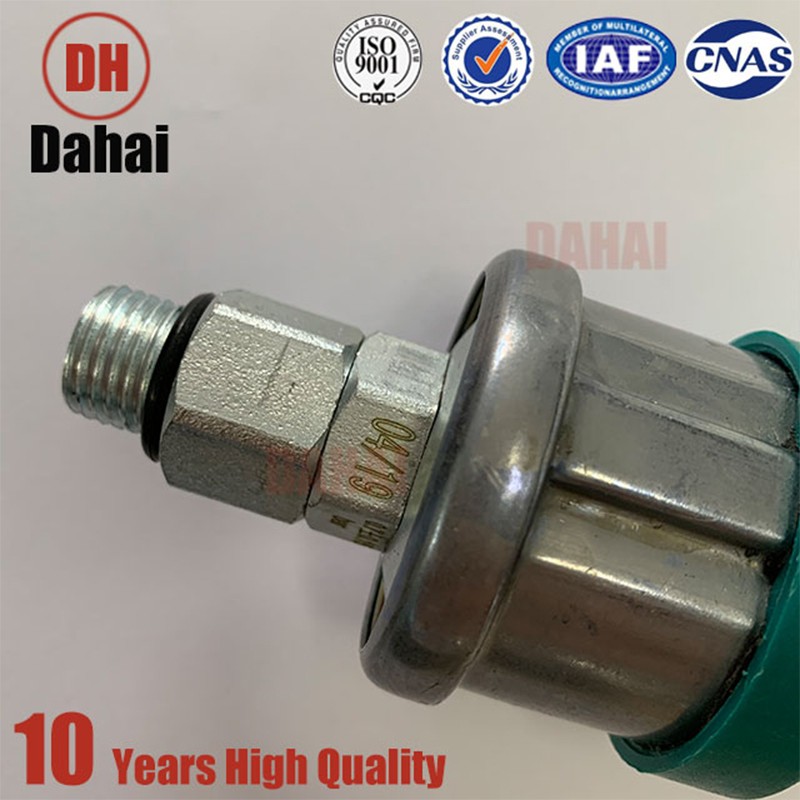 DAHAI Japan OEM 15300116 15300119 Truck parts Pressure switch