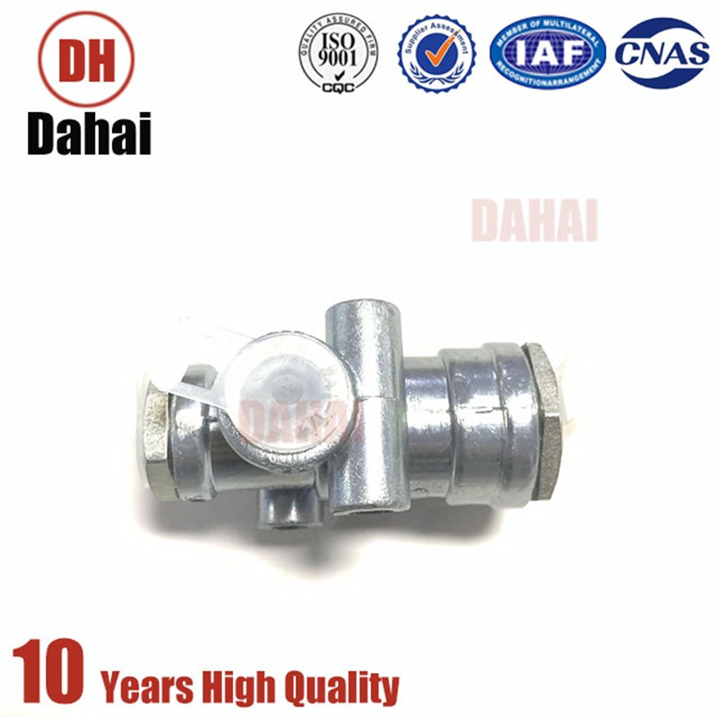 Dahai Japan Terex hydraulic synchronization valve assembly 9006527 