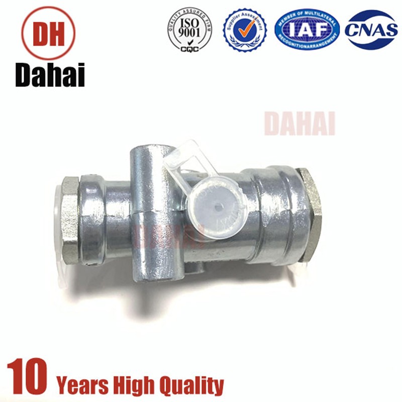 Dahai Japan Terex hydraulic synchronization valve assembly 9006527 